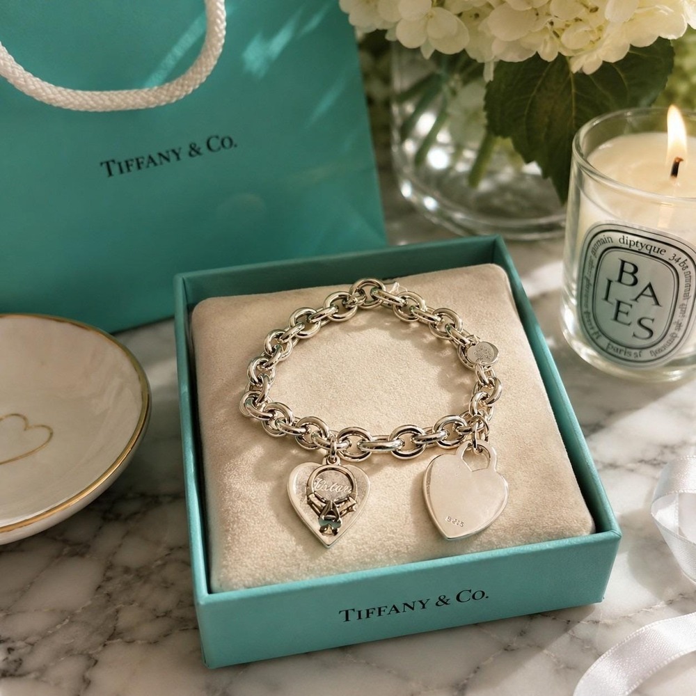 Tiffany & Co. Sterling Silver Heart Tags Bracelet 7" Vintage